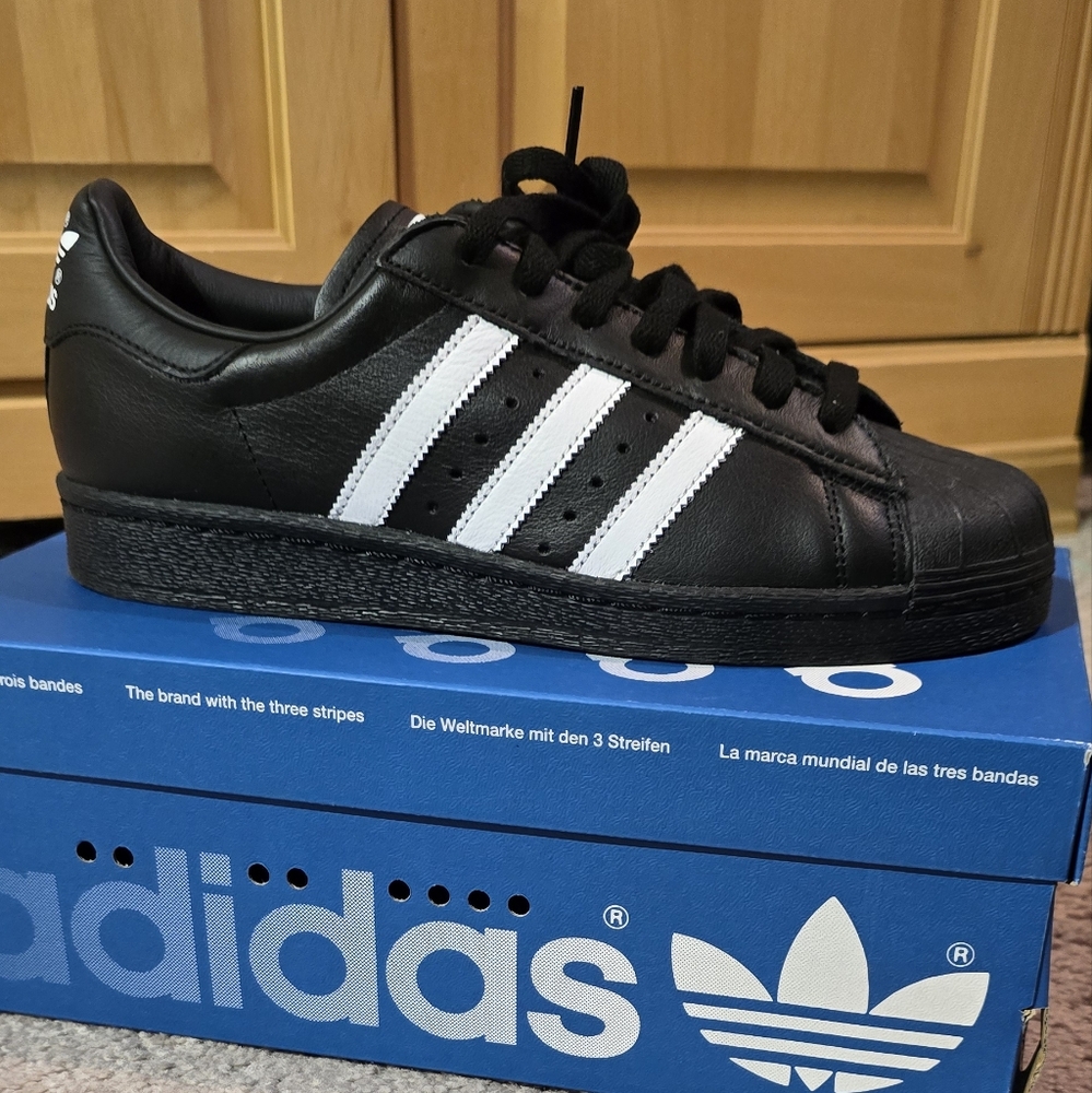 Adidas Black Superstar 82 Sneakers